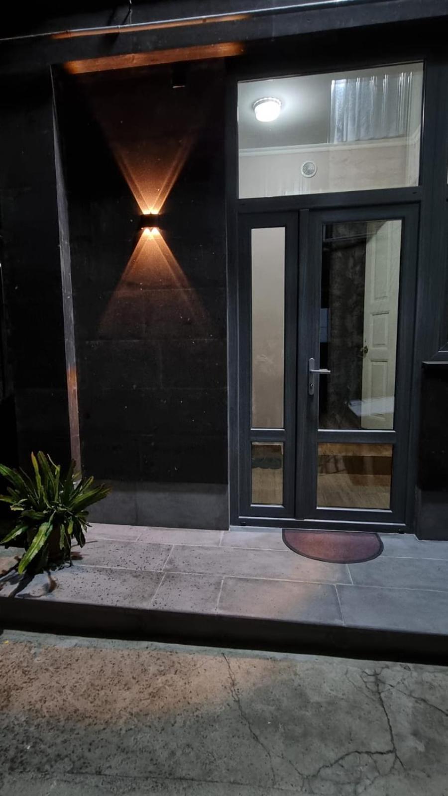 Guest House David's B&B Gyumri Extérieur photo