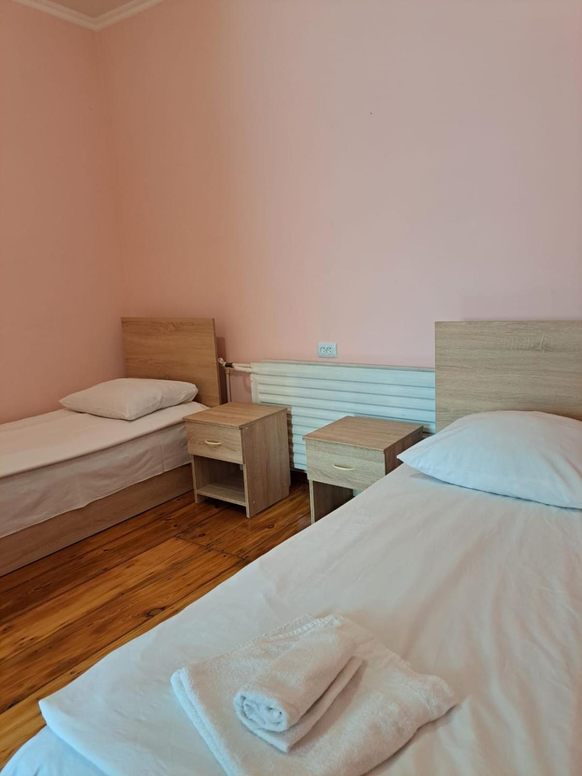 Guest House David's B&B Gyumri Extérieur photo