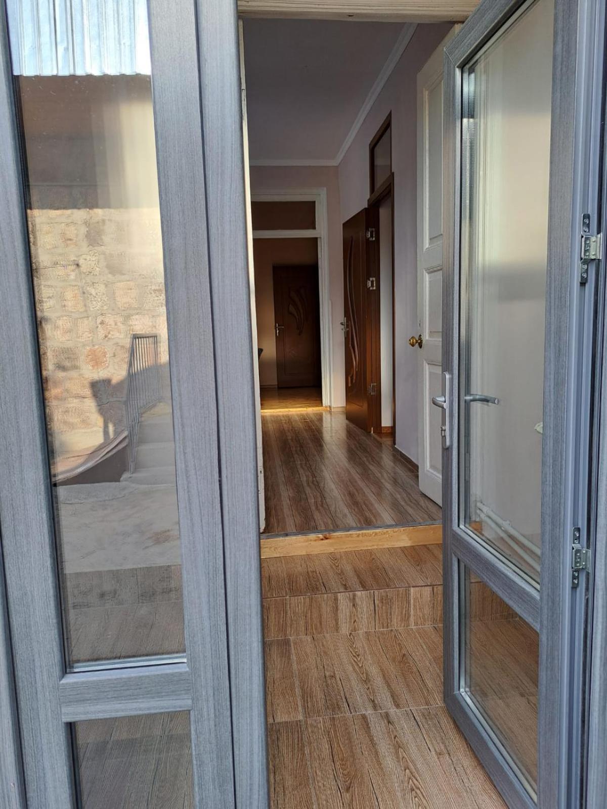 Guest House David's B&B Gyumri Extérieur photo
