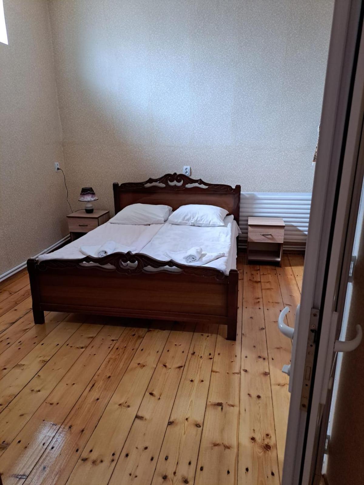 Guest House David's B&B Gyumri Extérieur photo