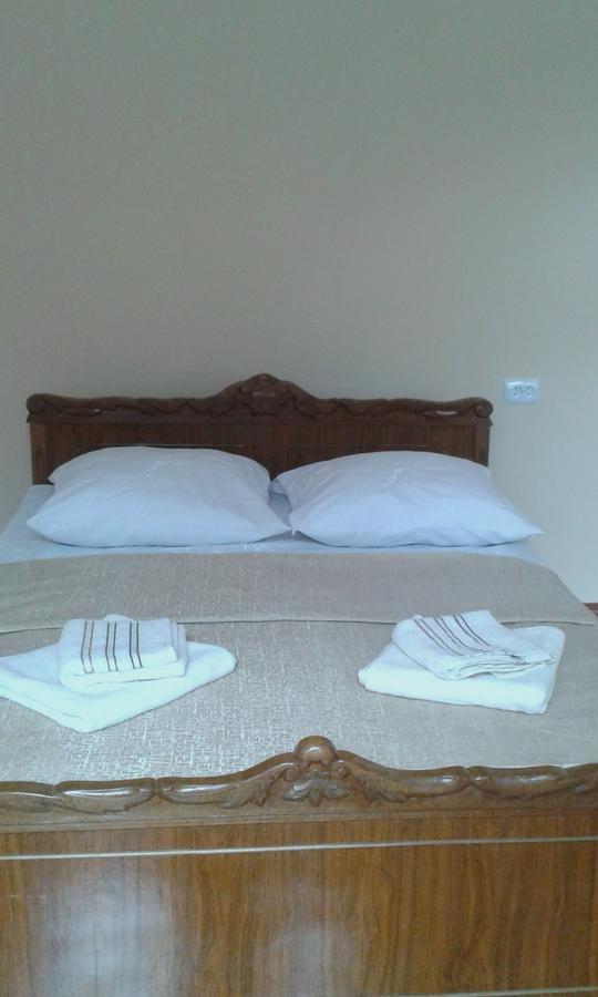 Guest House David's B&B Gyumri Extérieur photo